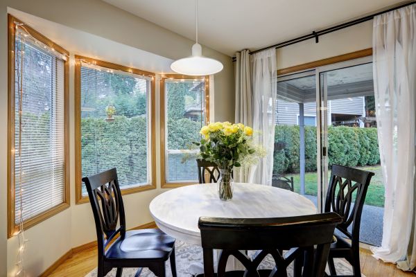 Cost of Curved Window Repair in Cypress